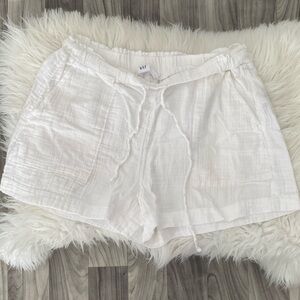 Gap White Cotton Pull-On Shorts, Size M Lounge Summer Casual Comfortable